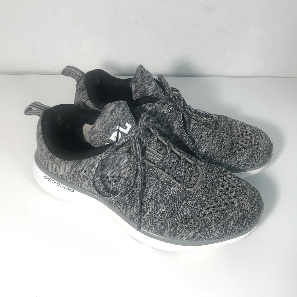 APL Women's Techloom Pro Charcoal Gray Athleisure Sneakers Lace Up Sz 7